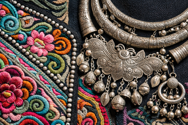 Miao Silver Style Jewelry and Hand Embroidery: Why This Combination Feels So Special