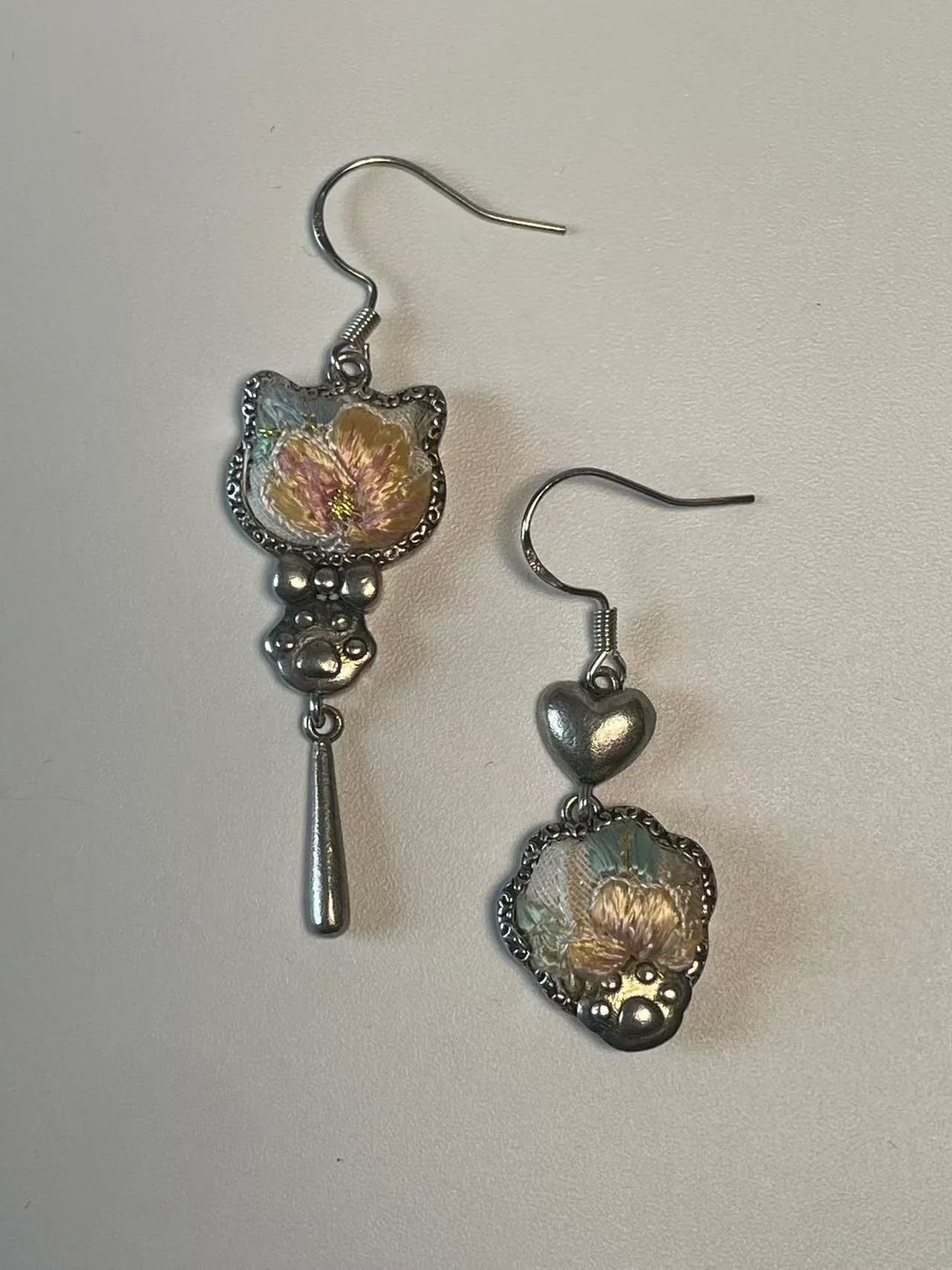 Miao Silver Plated Mismatched Cat Heart Drop Earrings Gold